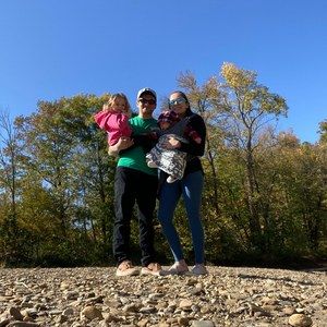 Meet your Posher, Devin